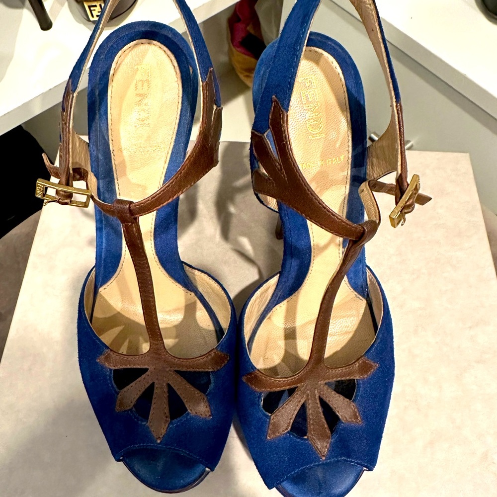 Fendi Blue/Brown Suede and Leather T-Bar Ankle-Strap Platform Sandals